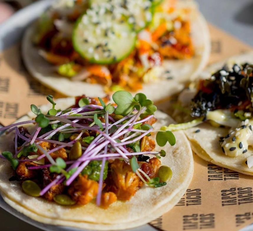 Taps and Tacos reviews, photos Strathcona Vancouver GayCities