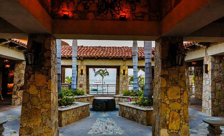 Photo of Hacienda Beachclub and Residence