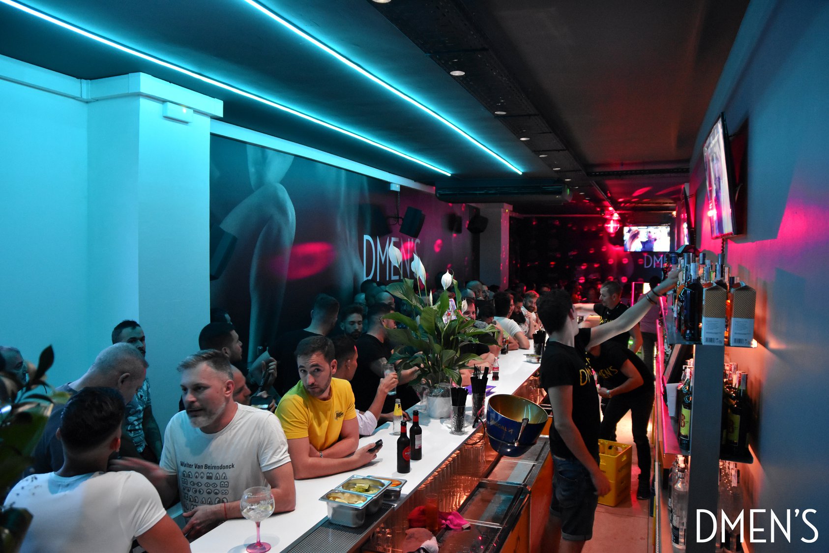 DMEN'S GAY BAR reviews, photos Eixample Barcelona GayCities Barcelona