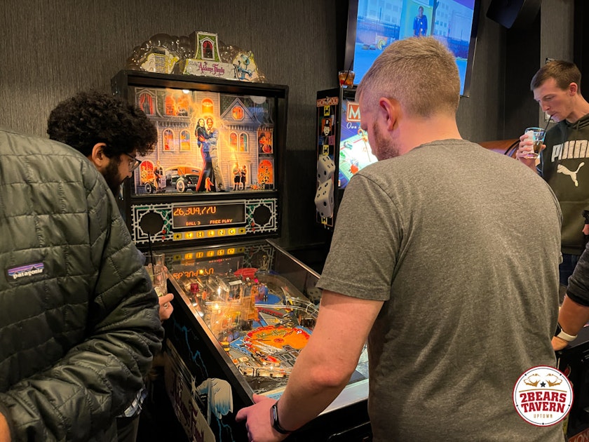 2Bears Tavern Uptown Photos GayCities Chicago