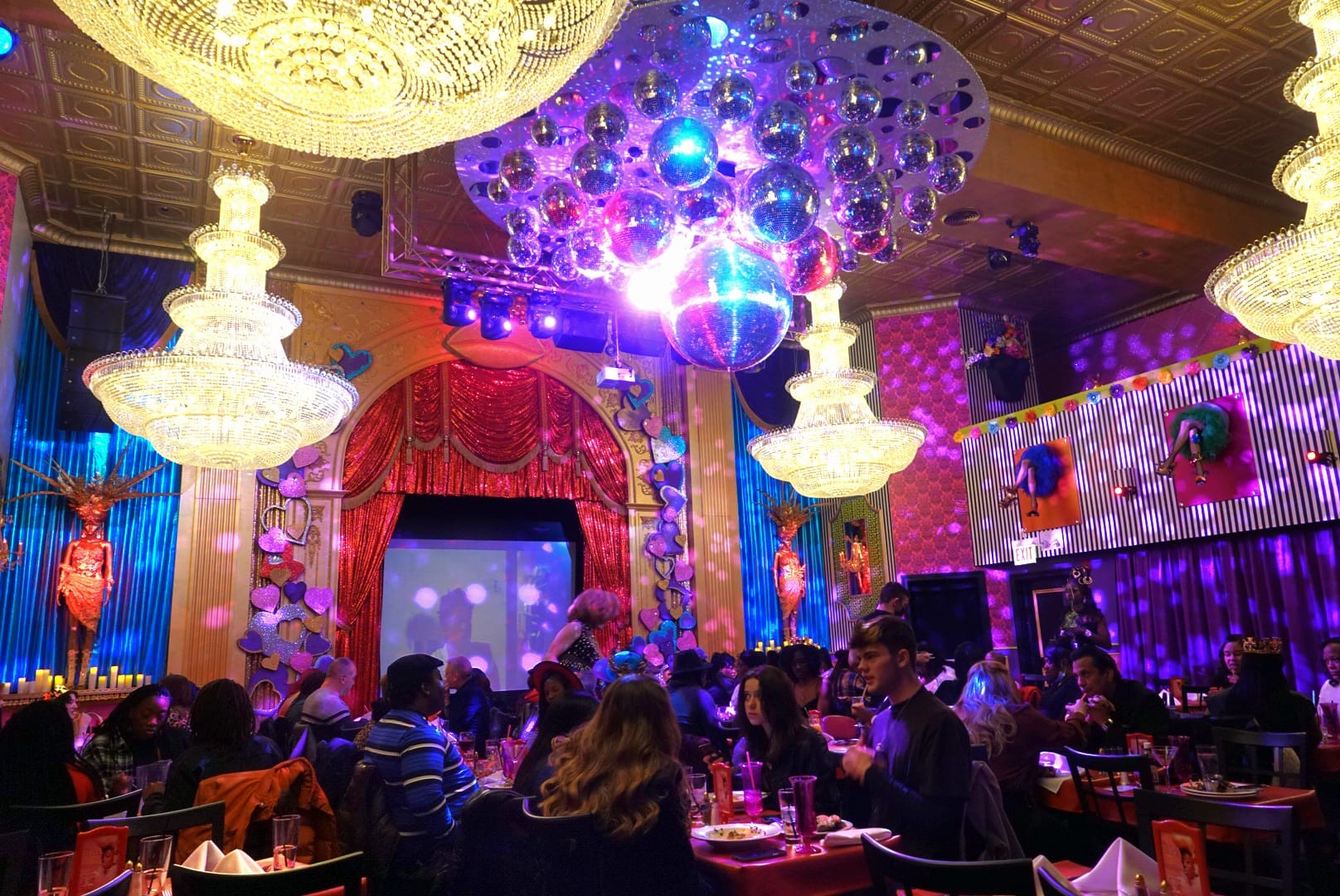 Lips Drag Queen Show Palace, Restaurant & Bar reviews, photos Chicago