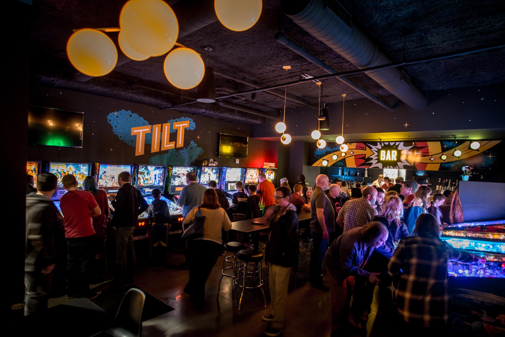 LITT Pinball Bar reviews, photos Minneapolis GayCities Minneapolis