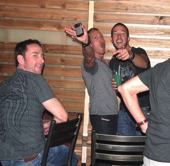 5801 reviews, photos - Shadyside - Pittsburgh - GayCities
