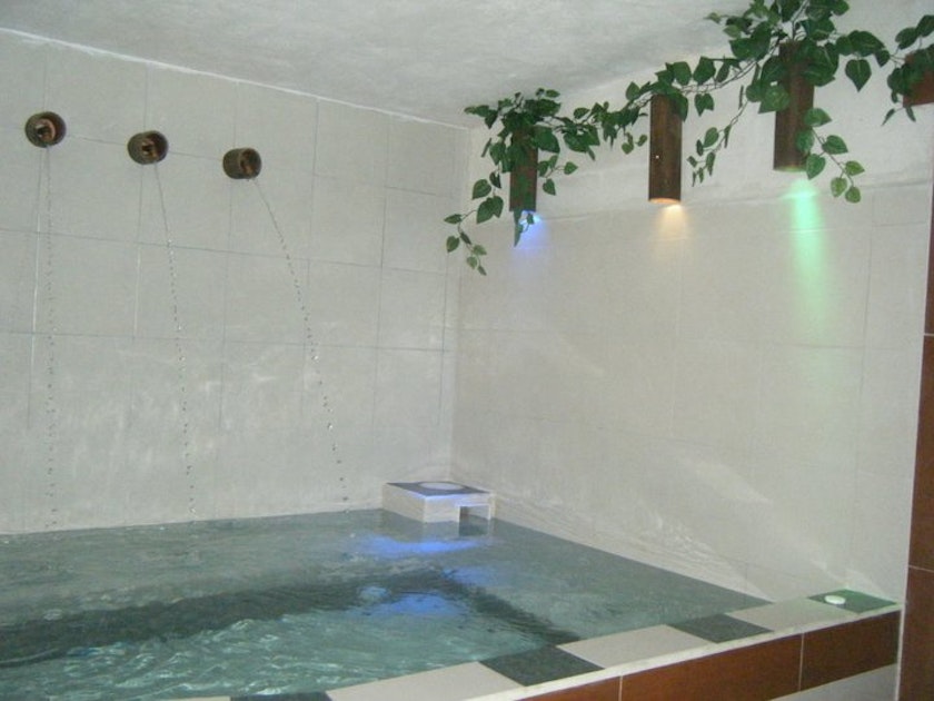 Sauna Gay X Mahan Nah Photos GayCities Cancun