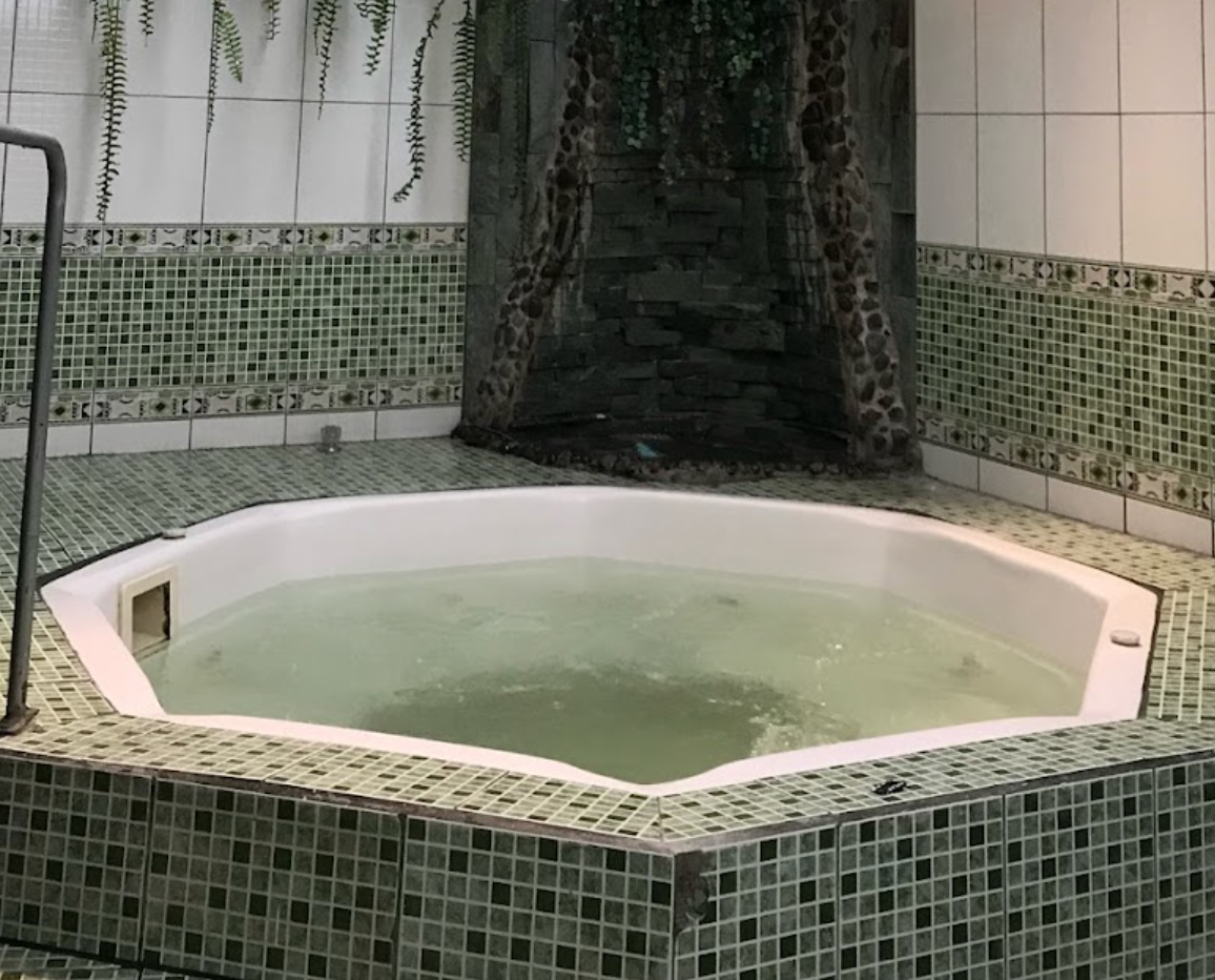 Sauna Robles Spa reviews, photos Mariscal Quito GayCities Quito