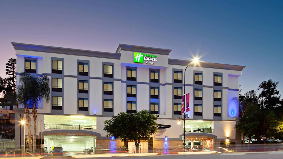 Photo of Holiday Inn Express & Suites Hollywood Walk of Fame, an IHG Hotel