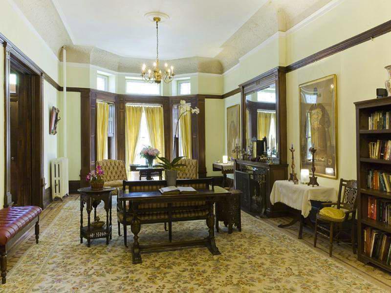 Mount Morris House reviews, photos Harlem New York City GayCities