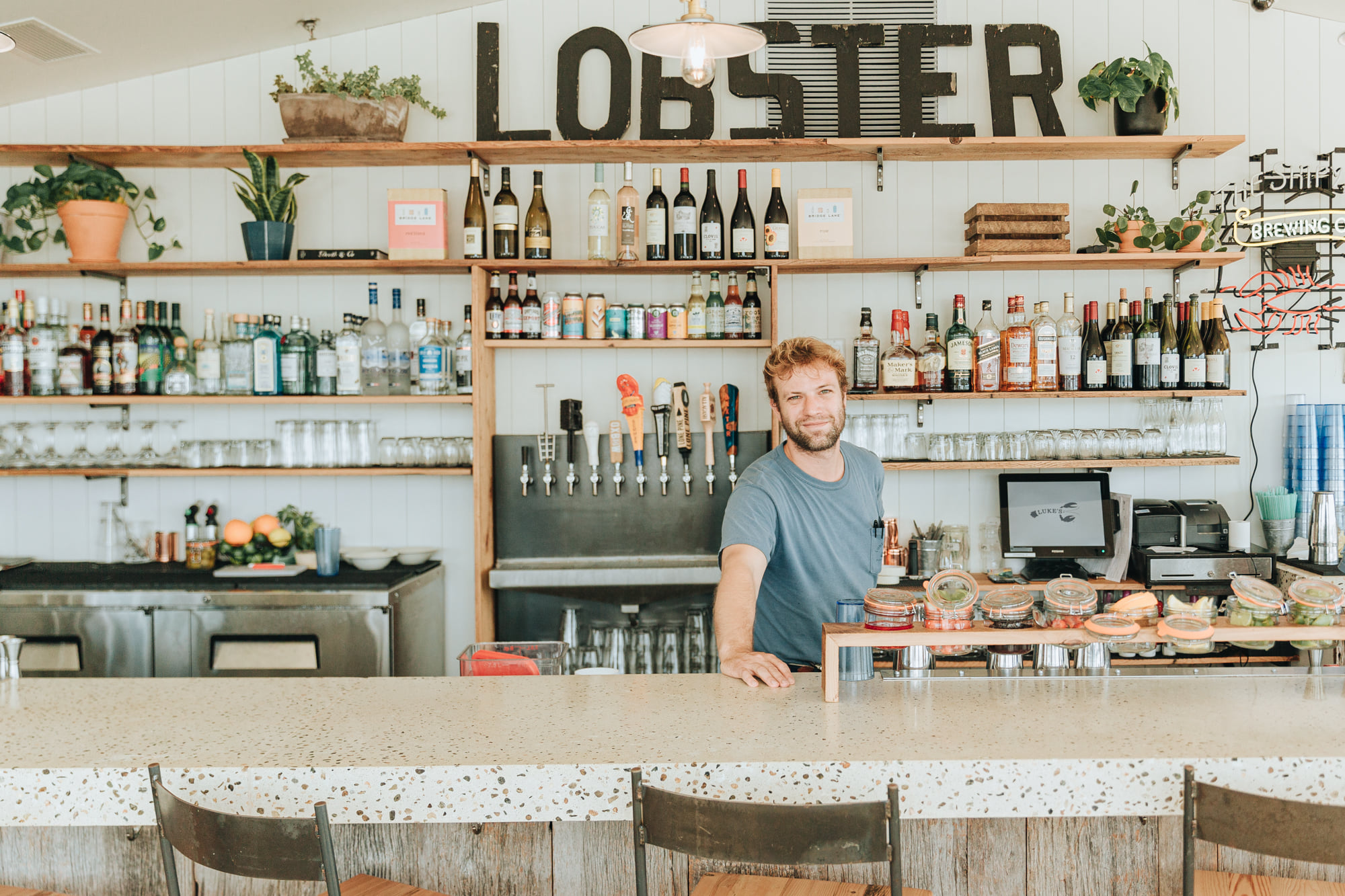 Luke's Lobster Portland Pier reviews, photos Portland, ME GayCities Portland, ME