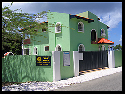 Sol Food reviews, photos West End Curaçao GayCities Curaçao