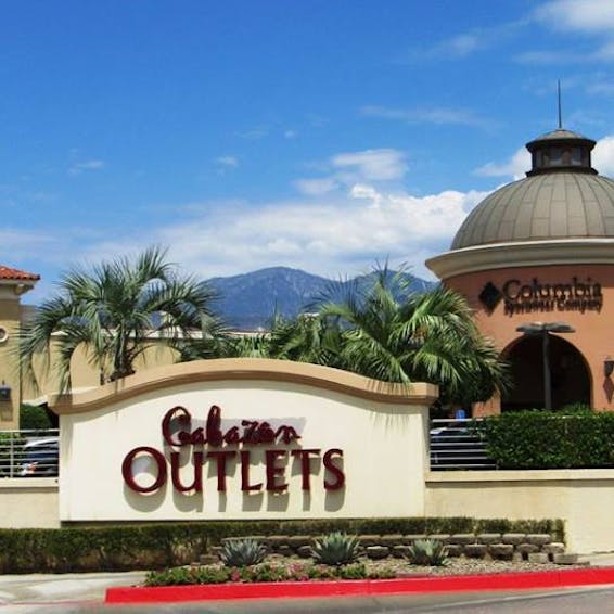 Cabazon Outlets reviews, photos - Palm Springs - GayCities Palm Springs
