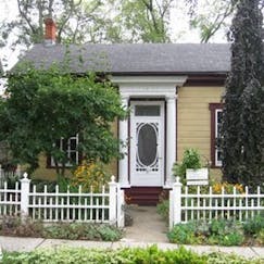 Photo of An Artist&#039;s Cottage